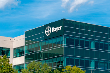 ¿Hay que invertir en acciones del grupo Bayer, cuya cotización sufre las consecuencias de la adquisición de Monsanto?
